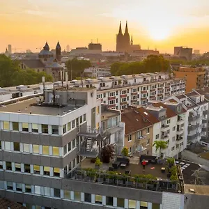 Hotel Hostel Koeln, Köln